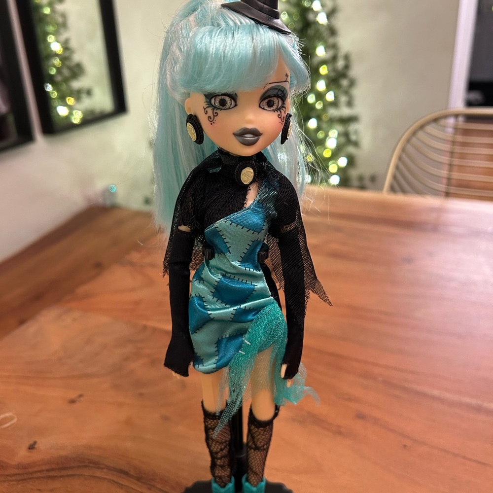 RARE Bratzillaz Witchy Princesses Siernna Bratz